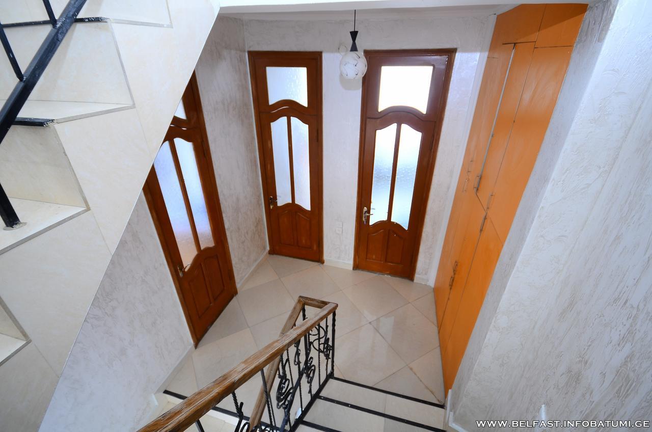 Hotel Belfast Μπατούμι Εξωτερικό φωτογραφία